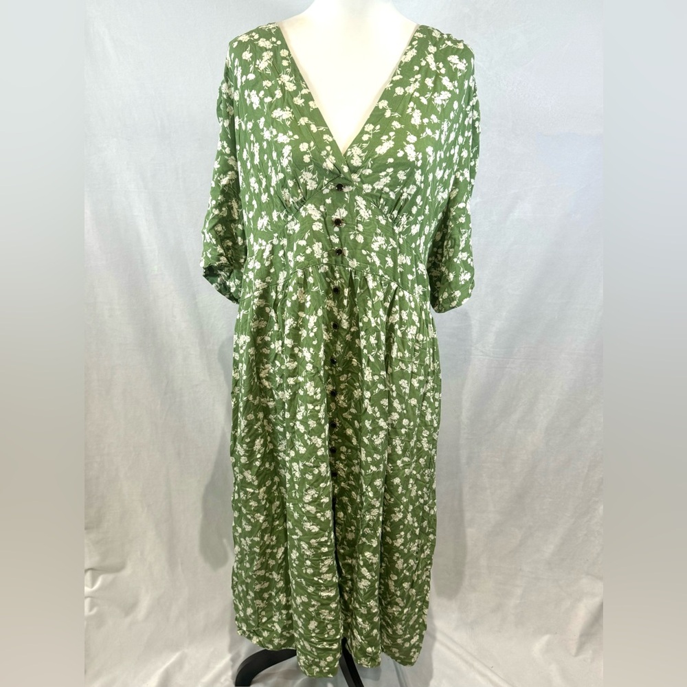 BloomChic Green Floral Maxi Dress - Picture 2 of 7